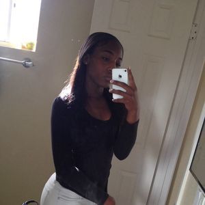 Meet your Posher, Tyesha